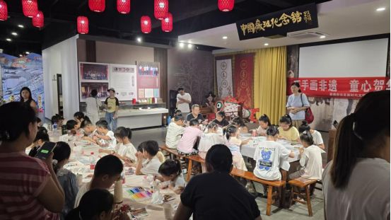 画非遗 童心贺华诞”鱼灯冰箱贴制作活动瓦力棋牌歙县徽城镇新路街社区：“巧手(图3)